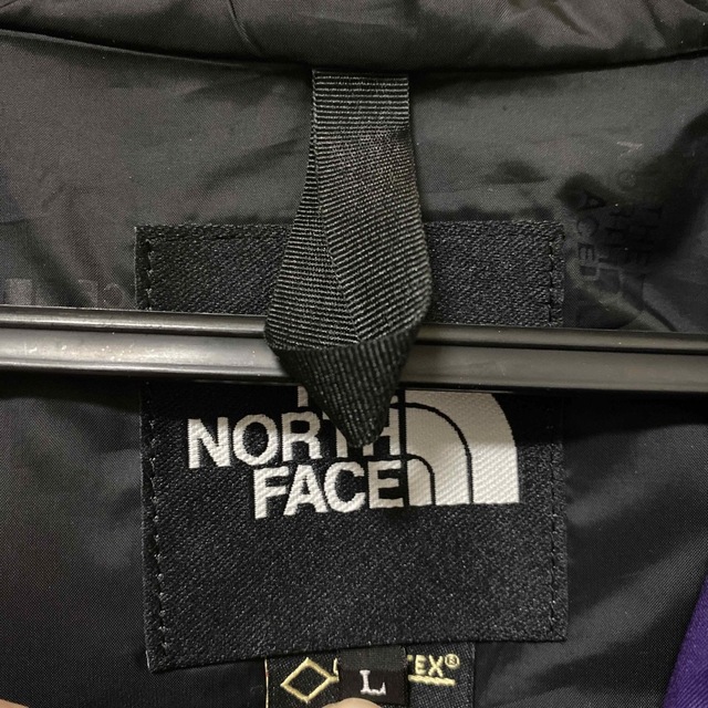 THE NORTH FACE(ザノースフェイス)のノースフェイス マウンテンライトジャケット パープル メンズのジャケット/アウター(マウンテンパーカー)の商品写真