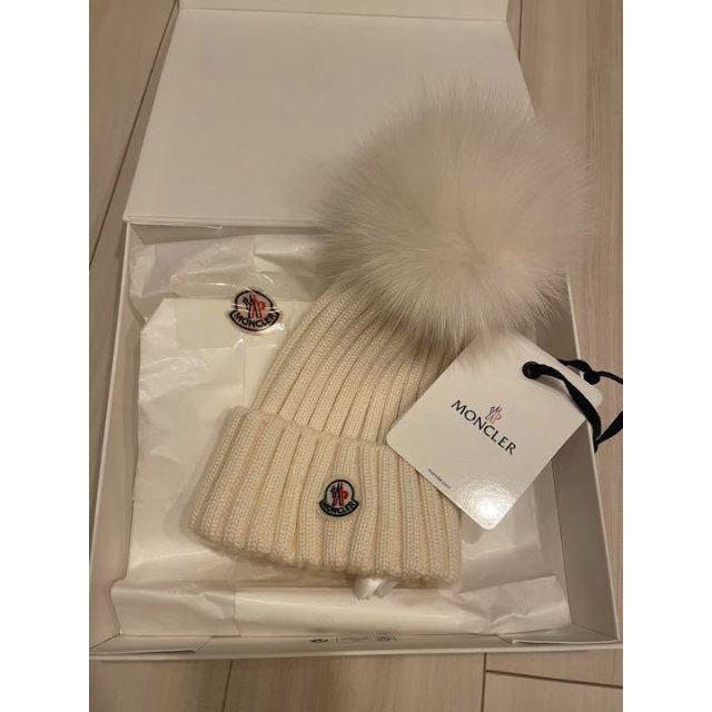 再出品 モンクレール MONCLERBERRETTO ニット帽 白 trek-yam-boats.co.il