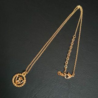 【極美品】Burberry バーバリー ネックレス ゴールド サークル Bロゴ