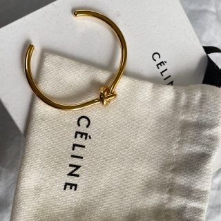 セリーヌ(celine)のセリーヌ  ノット エクストラシンブレスレット  knot ノットバングル(ブレスレット/バングル)