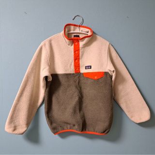 パタゴニア(patagonia)のパタゴニア ボーイズ フリース Sサイズ(ジャケット/上着)