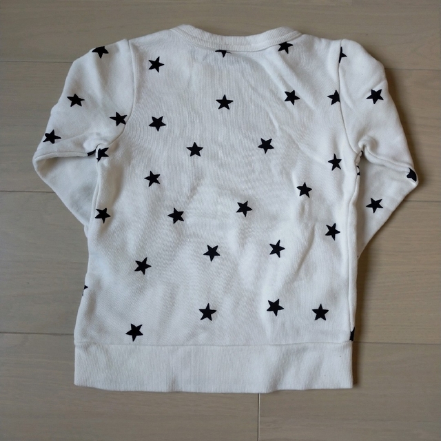 BeBe(ベベ)の【SLAPSLIP】星柄トレーナー100cm キッズ/ベビー/マタニティのキッズ服男の子用(90cm~)(Tシャツ/カットソー)の商品写真