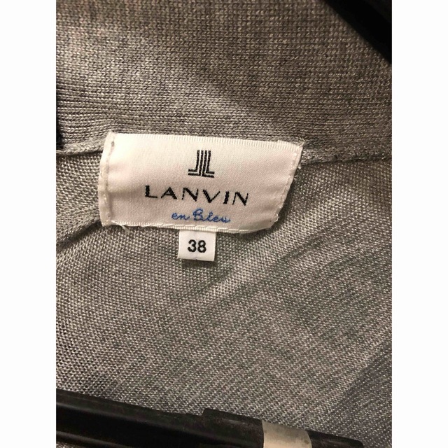 LANVIN en Bleu(ランバンオンブルー)のランバン　カーディガン レディースのトップス(カーディガン)の商品写真