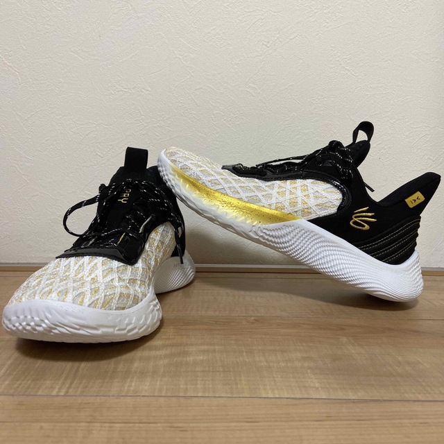 UNDER ARMOUR(アンダーアーマー)のCurry9 スポーツ/アウトドアのスポーツ/アウトドア その他(バスケットボール)の商品写真