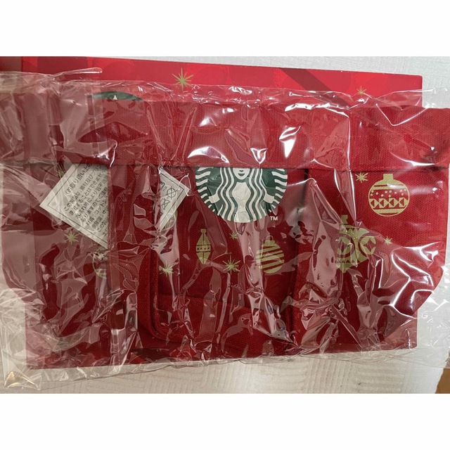 Starbucks Coffee(スターバックスコーヒー)の新品未使用‼︎スターバックスコーヒー　ホリデー　トートバッグ　レッド エンタメ/ホビーのコレクション(ノベルティグッズ)の商品写真