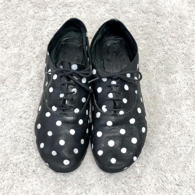 COMME des GARCONS(コムデギャルソン)のコムデギャルソン レペット コラボシューズ ドット柄 ブラック 23-23.5 レディースの靴/シューズ(ローファー/革靴)の商品写真