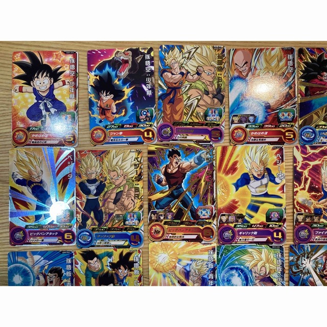 ドラゴンボール(ドラゴンボール)のドラゴンボールヒーローズ　カードまとめ売り35枚 エンタメ/ホビーのアニメグッズ(カード)の商品写真