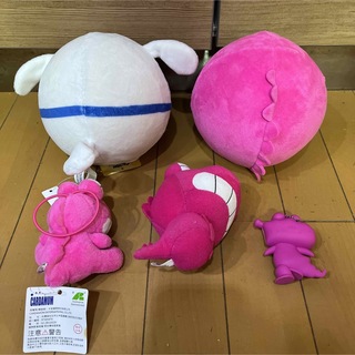 新品タグ クレヨンしんちゃん ワニ山さん シロ ぬいぐるみ ボール 5 ...