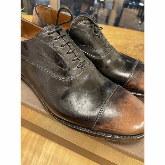 JOHN LOBB(ジョンロブ)のアルベルトファッシャーニ ドレスシューズ/ ジョンロブ コルテ好きの方に メンズの靴/シューズ(ドレス/ビジネス)の商品写真