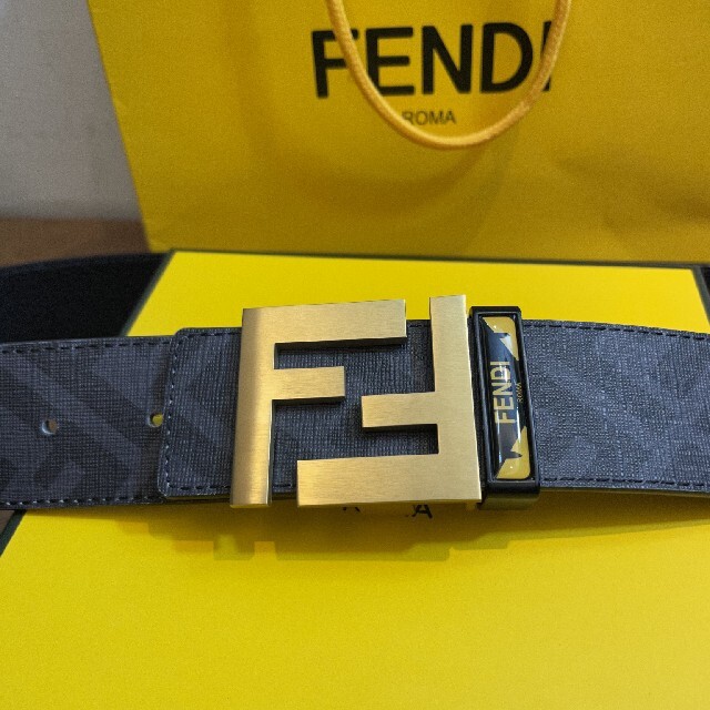 フェンディ ベルト 110*4cm メンズ 90から100センチ - fttecnologia.com.br