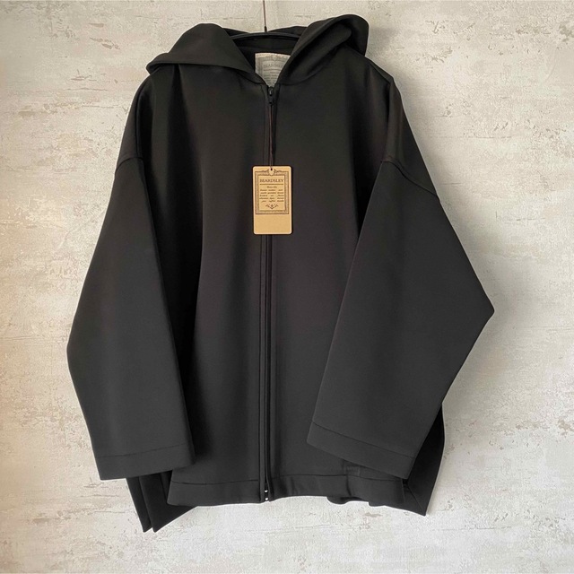 BEARDSLEY - 定価¥28600新品未使用✦BEARDSLEY ダンボール BEARDSLEY - 定価¥28600新品未使用✦BEARDSLEY ダンボール