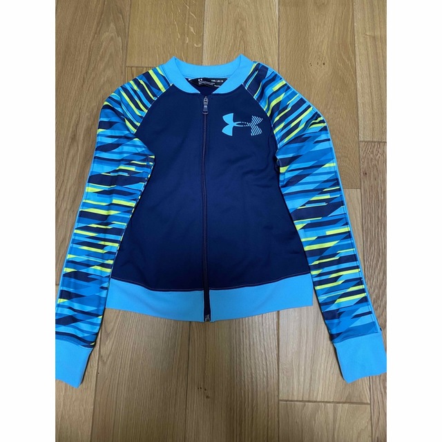 UNDER ARMOUR(アンダーアーマー)のアンダーアーマー　ジャージ  YMD キッズ/ベビー/マタニティのキッズ服女の子用(90cm~)(ジャケット/上着)の商品写真