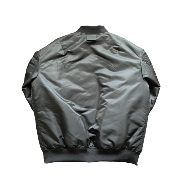 UNIQLO(ユニクロ)のUNIQLO×ジルサンダー ハイブリッドダウン MA-1ブルゾン メンズのジャケット/アウター(ダウンジャケット)の商品写真