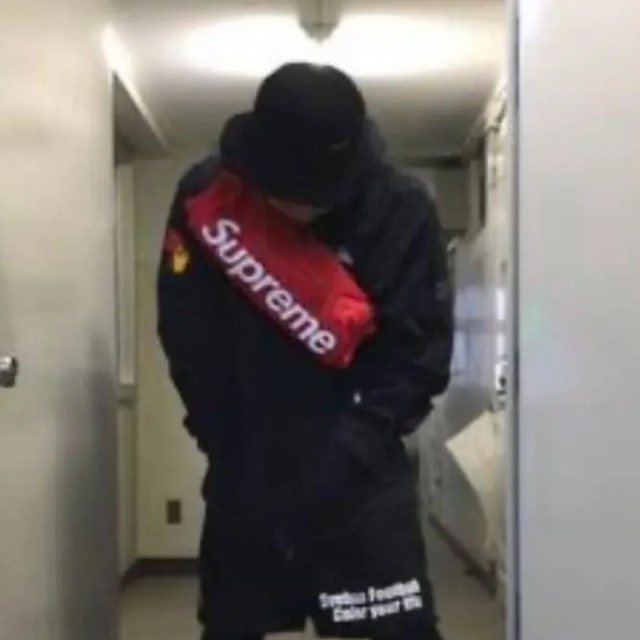 Supreme - supreme hand warmer 赤 の通販 by NEOTOKYO Supreme - supreme hand warmer 赤 の通販 by NEOTOKYO