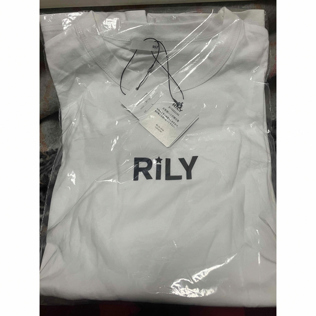 トップスRILY Tシャツ Lサイズ