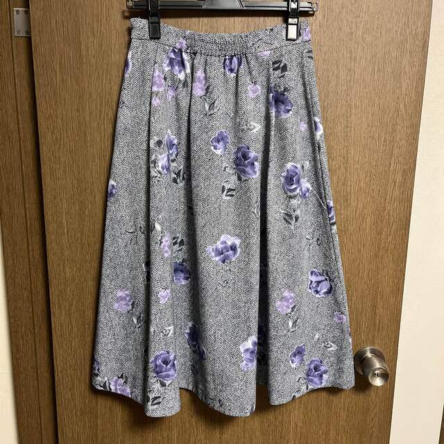 MISCH MASCH(ミッシュマッシュ)のミッシュマッシュ　花柄フレアスカート レディースのスカート(ロングスカート)の商品写真