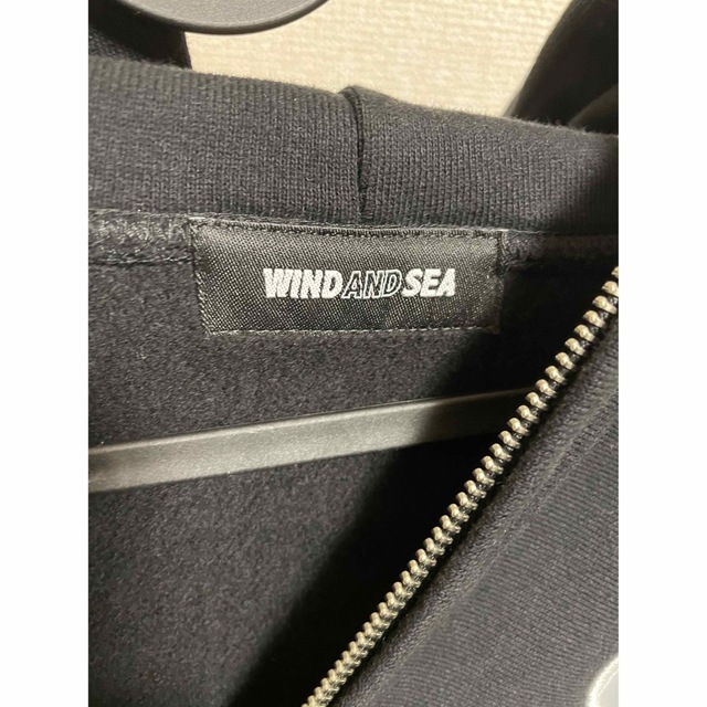 WIND AND SEA(ウィンダンシー)のwind and sea メンズのトップス(パーカー)の商品写真