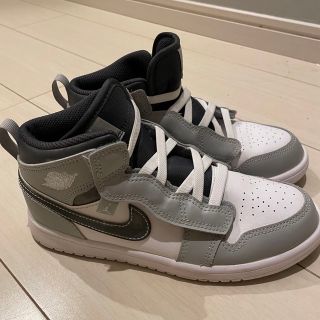 ジョーダン(Jordan Brand（NIKE）)のキッズジョーダン　スニーカー(スニーカー)