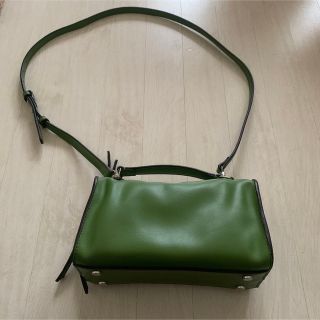 ミラオーウェン(Mila Owen)のMila Owen グリーンミニbag(ショルダーバッグ)