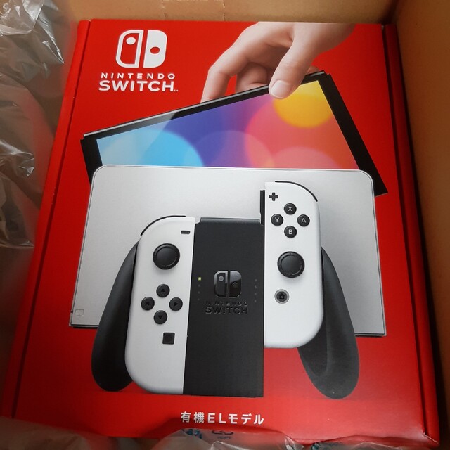 Nintendo Switch(ニンテンドースイッチ)のニンテンドースイッチ有機ELモデル(ホワイト) エンタメ/ホビーのゲームソフト/ゲーム機本体(家庭用ゲーム機本体)の商品写真