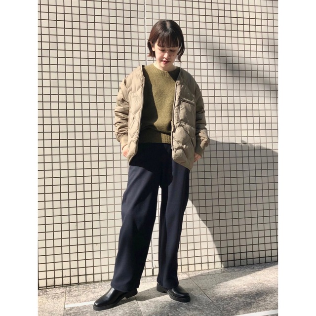 UNIQLO(ユニクロ)の【UNIQLO】リサイクルダウン/ XSサイズ/ オリーブ レディースのジャケット/アウター(ダウンジャケット)の商品写真