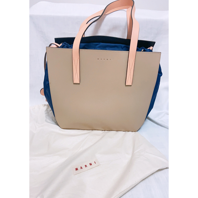 Marni(マルニ)の⭐️新品⭐️マルニ/MARNI/gusset tote bag/トートバッグ/ レディースのバッグ(トートバッグ)の商品写真