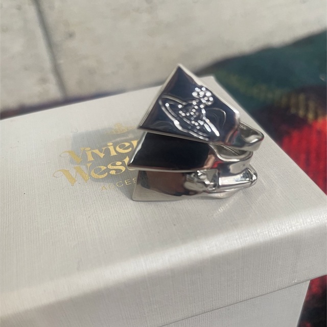 ★3/15迄★Vivienne Westwood knuckle ring★