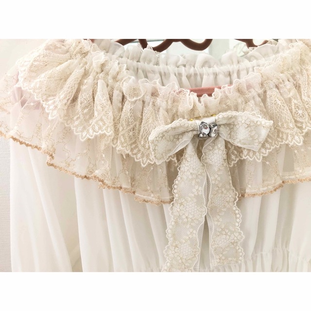 Angelic Pretty(アンジェリックプリティー)の【再値下げ】ホワイト×ゴールドレースが素敵なブラウス レディースのトップス(シャツ/ブラウス(長袖/七分))の商品写真