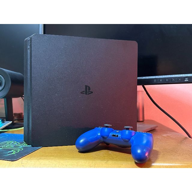 SONY PS4 CUH-2000A