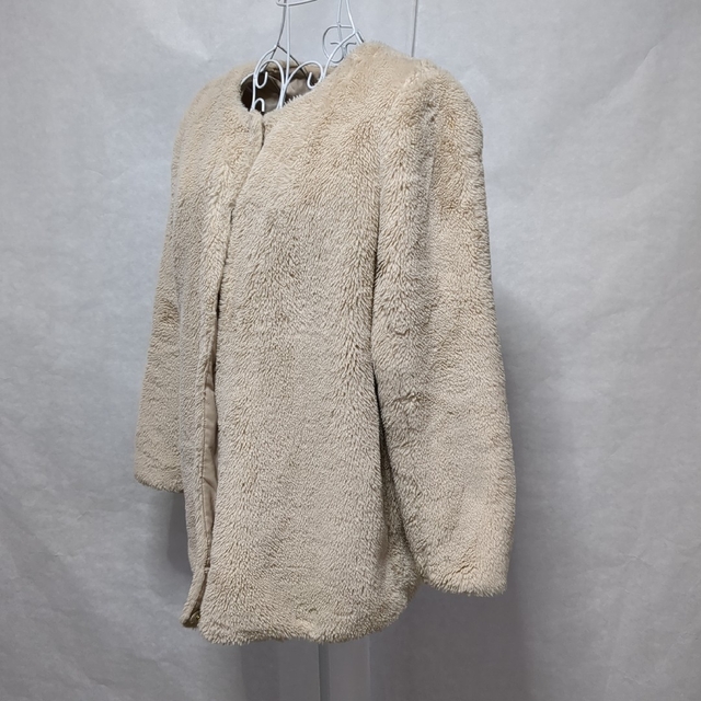 chocol raffine robe(ショコラフィネローブ)のショコラフィネローブ　レディースファーコート　フェイアクファーコート レディースのジャケット/アウター(毛皮/ファーコート)の商品写真