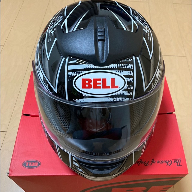 BELL(ベル)の難あり BELL ヘルメット ARROW XL 自動車/バイクのバイク(ヘルメット/シールド)の商品写真