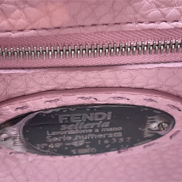 FENDI セレリア ピーカブー ミニ パイソン