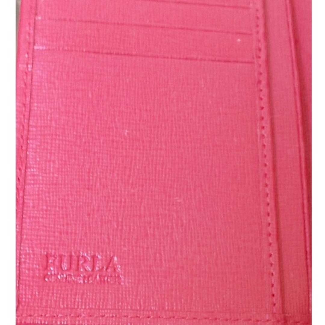 Furla(フルラ)の【気分も爆上がり‼️】FURLA フルラ 折りたたみ財布 二つ折り財布 レディースのファッション小物(財布)の商品写真