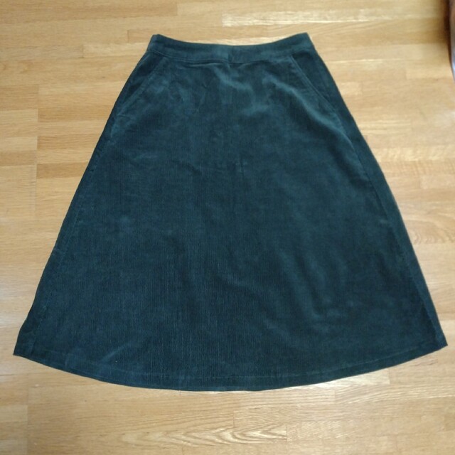 UNIQLO(ユニクロ)のハイウエストコーデュロイスカート レディースのスカート(ロングスカート)の商品写真