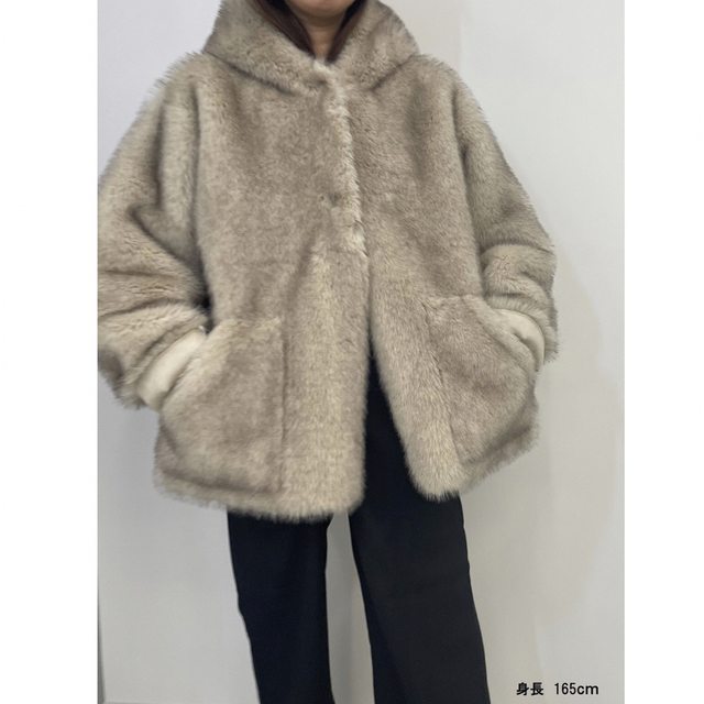 新品THINK FUR / Gradation Fur Foody Jacket