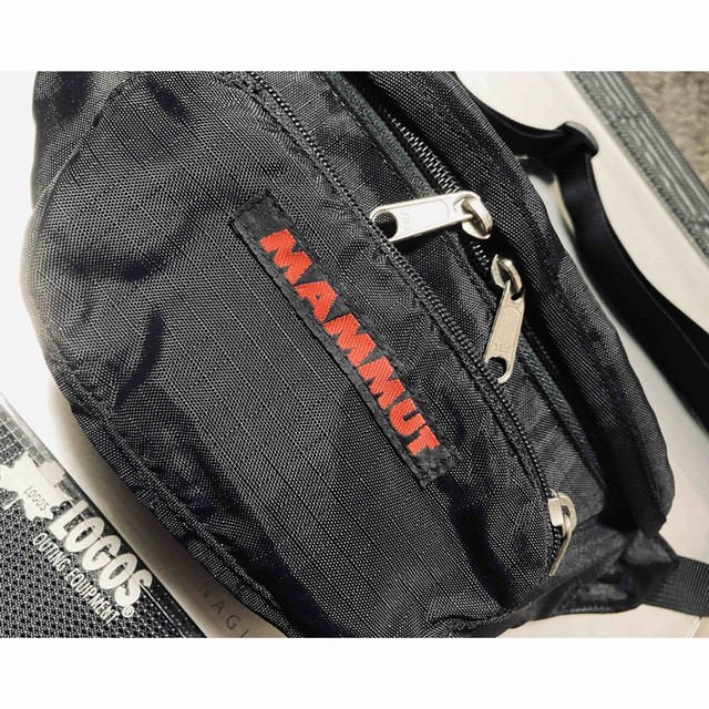 Mammut(マムート)の【最終価格】MAMMUTクラッシックバムバッグ ボディバッグ1.5L+即決オマケ スポーツ/アウトドアのアウトドア(その他)の商品写真