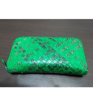 ボッテガヴェネタ(Bottega Veneta)の中古 BOTTEGA VENETA ボッテガ・ヴェネタ 長財布 グリーン(長財布)