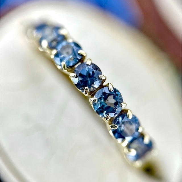 最高品質ベキリーブルーガーネットハーフエタニティリング K18YG1.16ct レディースのアクセサリー(リング(指輪))の商品写真