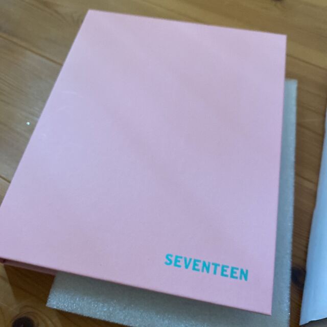 SEVENTEEN(セブンティーン)のセブンティーン　セブチ　カラット4期　 エンタメ/ホビーのCD(K-POP/アジア)の商品写真