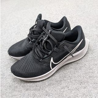 ナイキ(NIKE)のNIKE エア ズーム ペガサス38 ブラック 25.5cm(シューズ)