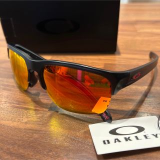 オークリー(Oakley)の【新品未使用】OAKLEY サングラス Sliver Edge アジアンフィット(その他)