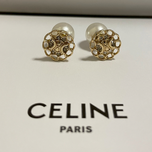 celine - 人気！残り僅か！CELINE ボタンピアスの通販 by CH⸝⋆ shop｜セリーヌならラクマ