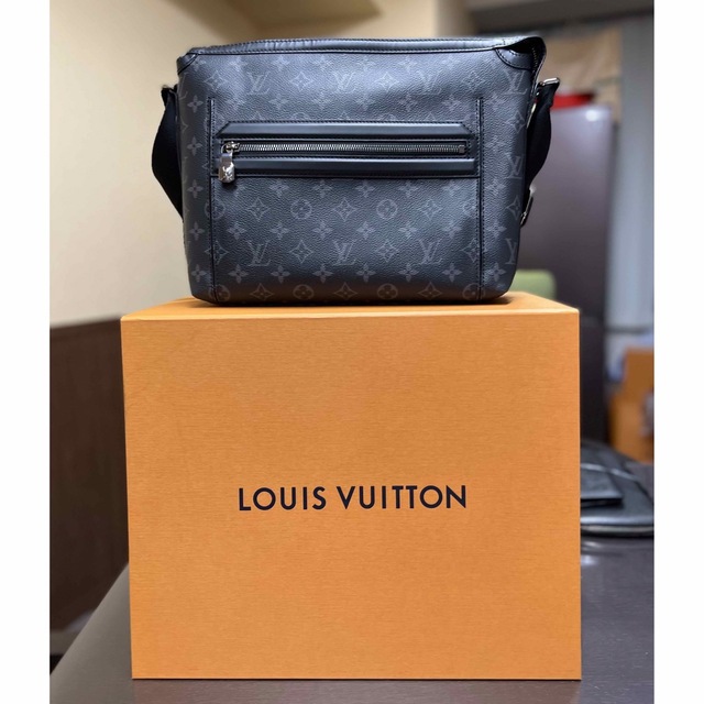 LouisVuitton オディセ メッセンジャー