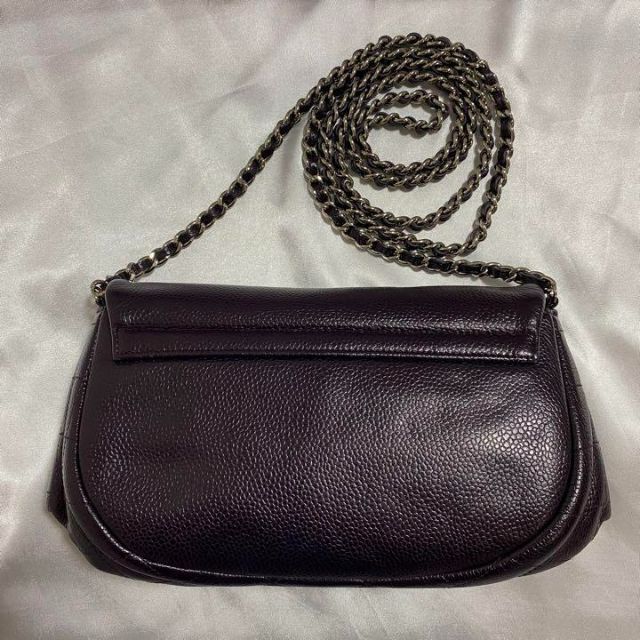 CHANEL ハーフムーン　ショルダーバッグ