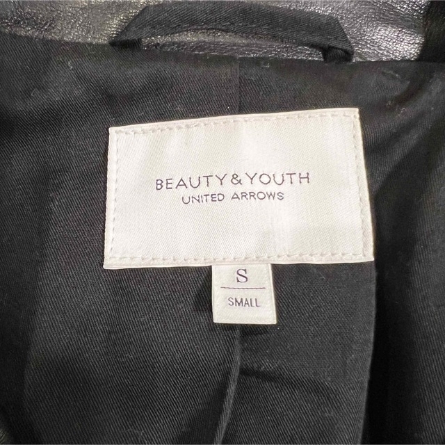 BEAUTY&YOUTH UNITED ARROWS(ビューティアンドユースユナイテッドアローズ)の【美品】【UNITED ARROWS】【定価44,000】ラムレザー　ライダース レディースのジャケット/アウター(ライダースジャケット)の商品写真