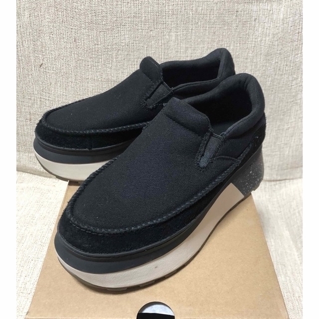 UGG アグ Marin Slip On マリーン スリッポン