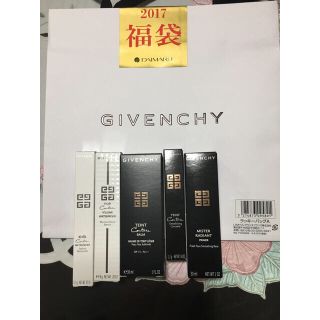 ジバンシィ 福袋 クリスマスコフレ セットの通販 19点 Givenchyのコスメ 美容を買うならラクマ