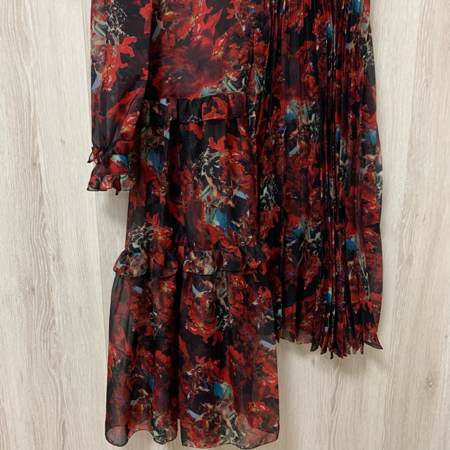 ファセッタズム FACETASM アシンメトリー ワンピース フラワー 総柄