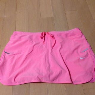 ナイキ(NIKE)のナイキ☆ランニングパンツ(ショートパンツ)