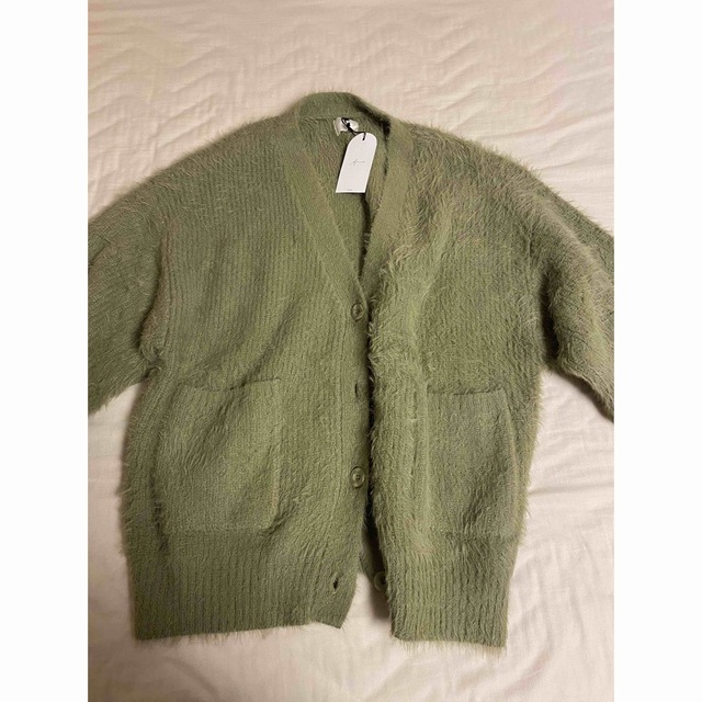 Amiur shaggy over size cardigan シャギーカーデン レディースのトップス(カーディガン)の商品写真